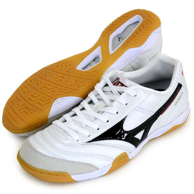 mizuno futsal shoes japan